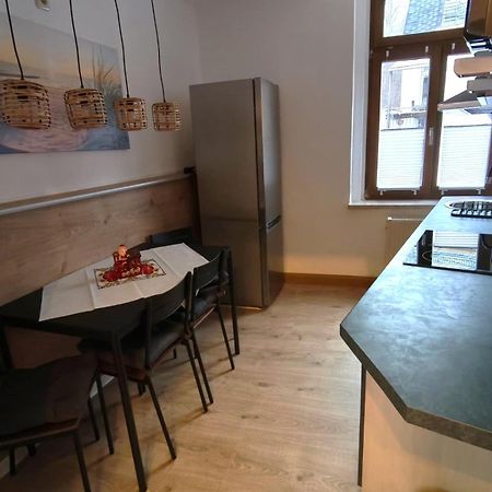 Zentral Und Ruhig In Auerbach Apartment Auerbach  Bagian luar foto